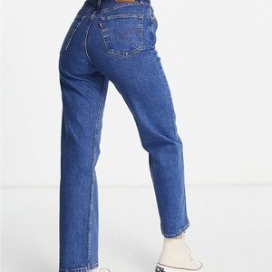 Vintage straight leg Levi jeans